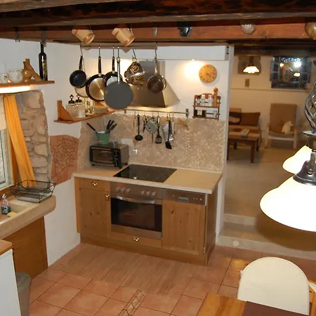 Dom wakacyjny Casa Sarina *